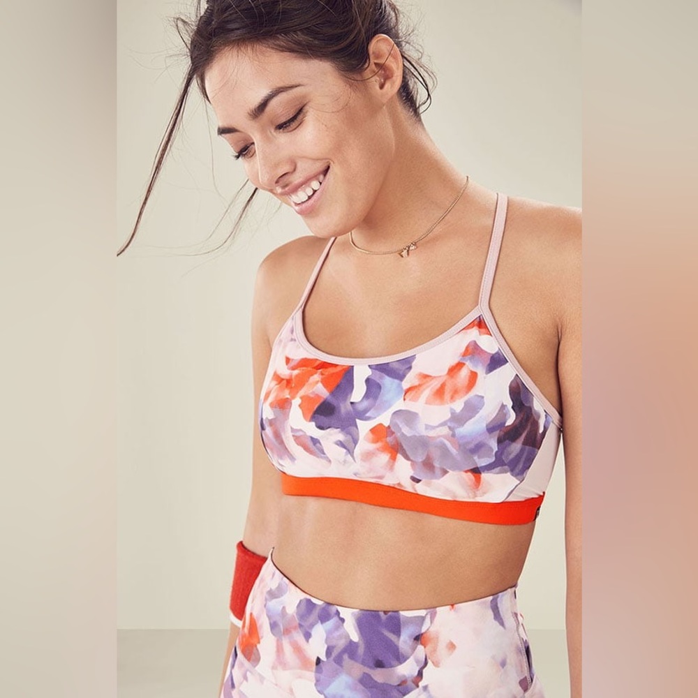 SET Fabletics Maeve Reversible Sports Bra/leggings DUSTY ROSE/DAYDREAM/TANGERINE - Picture 6 of 12